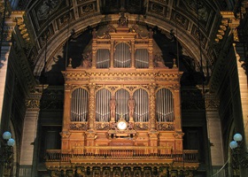 organ of La Madeleine church Paris